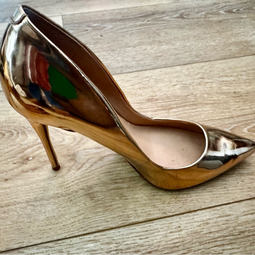 Steve Madden, Sz 9 Rose Gold Stiletto Heel